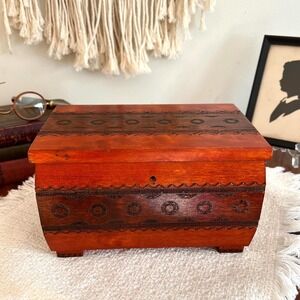 Vintage Etched Burned Wood Box (3992)